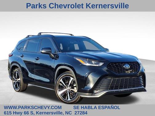 2022 Toyota Highlander XSE