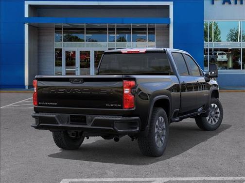2026 Chevrolet Silverado 2500 Custom