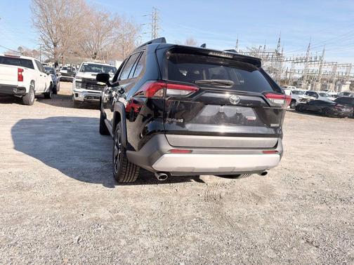 2020 Toyota RAV4 Adventure