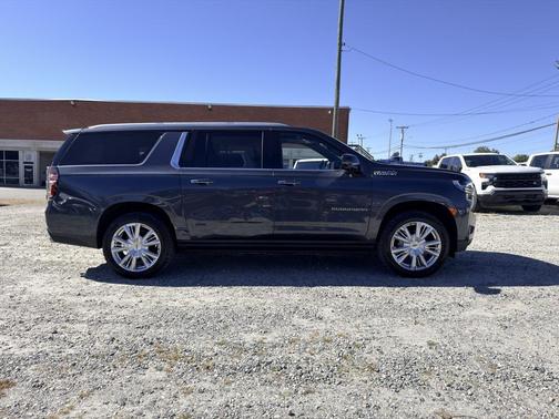 2021 Chevrolet Suburban 4WD High Country