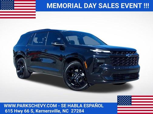 Mosaic Black Metallic 2024 Chevrolet Traverse RS