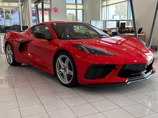 2022 Chevrolet Corvette Stingray w/2LT