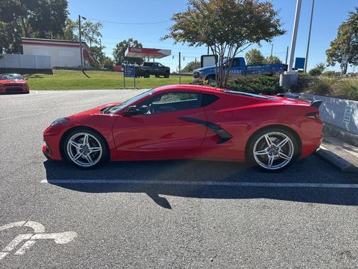 2022 Chevrolet Corvette Stingray w/2LT