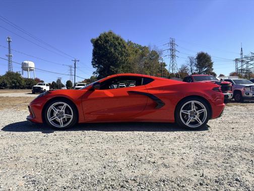 2022 Chevrolet Corvette Stingray w/2LT