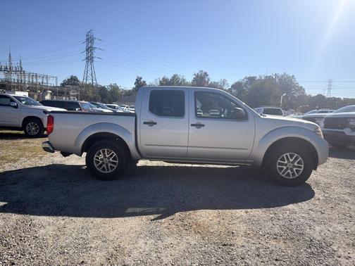 2015 Nissan Frontier SV