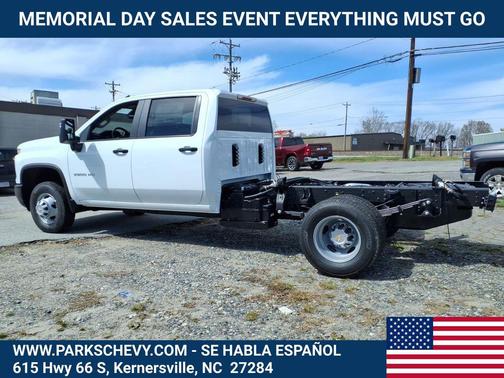 Summit White 2026 Chevrolet Silverado 3500 WT