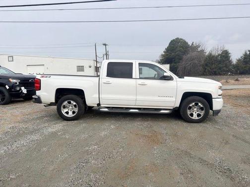 2018 Chevrolet Silverado 1500 2LT