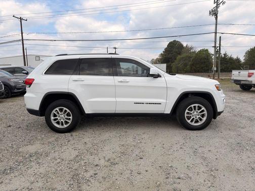 2018 Jeep Grand Cherokee Laredo E
