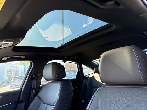 2025 Audi A6 55 Prestige