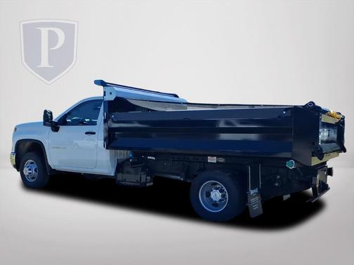 2025 Chevrolet Silverado 3500 WT