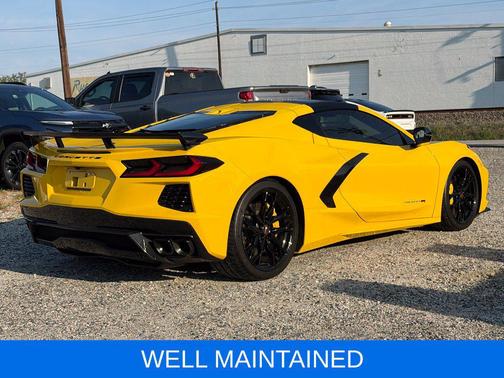 Competition Yellow Tintcoat Metallic 2025 Chevrolet Corvette Stingray w/1LT