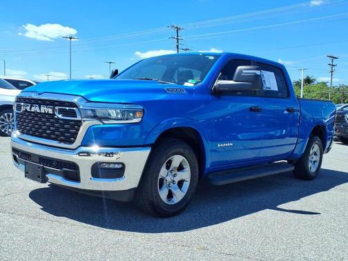 Hydro Blue Pearlcoat 2025 RAM 1500 Big Horn/Lone Star