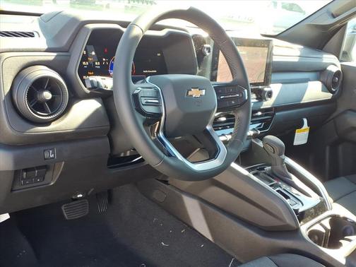 2025 Chevrolet Colorado WT