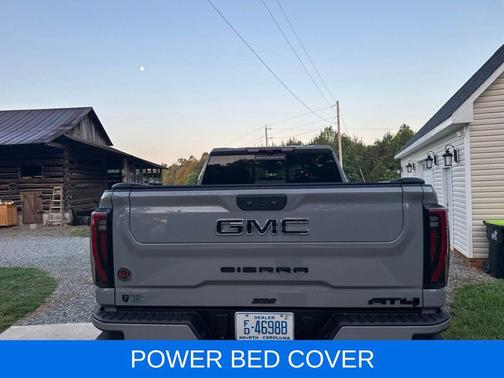 Thunderstorm Gray 2025 GMC Sierra 2500 AT4