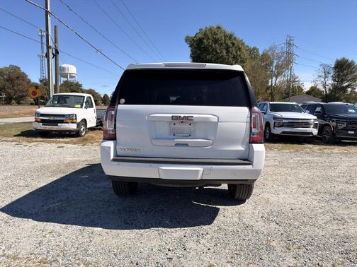2016 GMC Yukon SLE