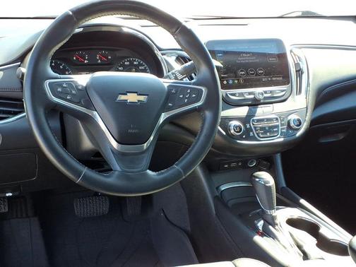 Cajun Red Tintcoat 2020 Chevrolet Malibu FWD LT