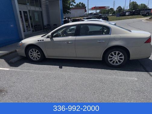 Sand Beige Metallic 2011 Buick Lucerne CXL