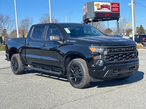 2025 Chevrolet Silverado 1500 Custom