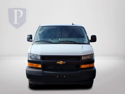 2025 Chevrolet Express 2500 RWD 2500 Extended Wheelbase WT