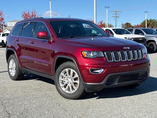 2022 Jeep Grand Cherokee Laredo