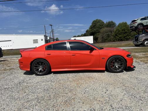 2016 Dodge Charger SRT 392