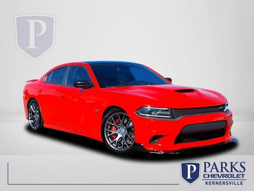 2016 Dodge Charger SRT 392