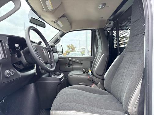 2024 GMC Savana 2500 Work Van