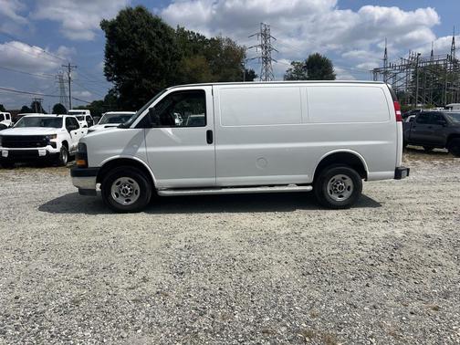 2024 GMC Savana 2500 Work Van