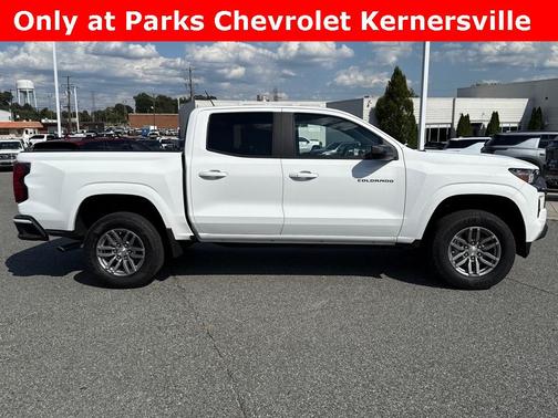 2024 Chevrolet Colorado LT