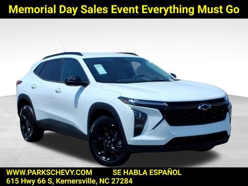 Summit White 2026 Chevrolet Trax LT