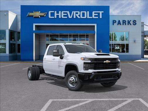 Summit White 2026 Chevrolet Silverado 3500 WT