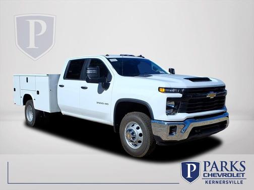 2025 Chevrolet Silverado 3500 WT