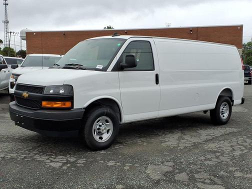 Summit White 2026 Chevrolet Express 2500 Work Van