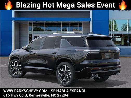 Mosaic Black Metallic 2026 Chevrolet Traverse High Country