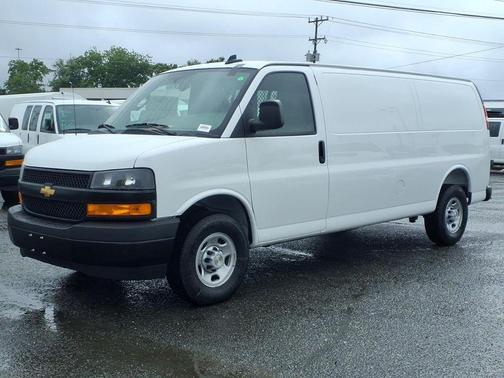 Summit White 2026 Chevrolet Express 2500 Work Van