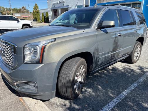 2017 GMC Yukon Denali
