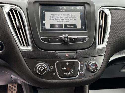 2017 Chevrolet Malibu 1LT