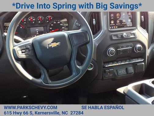 Summit White 2026 Chevrolet Silverado 2500 Custom