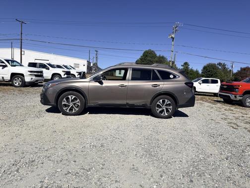 2022 Subaru Outback Limited
