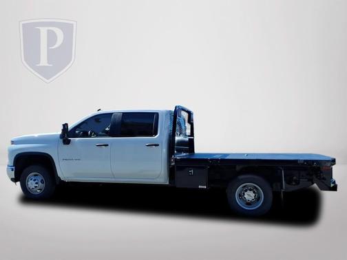 2025 Chevrolet Silverado 3500 WT
