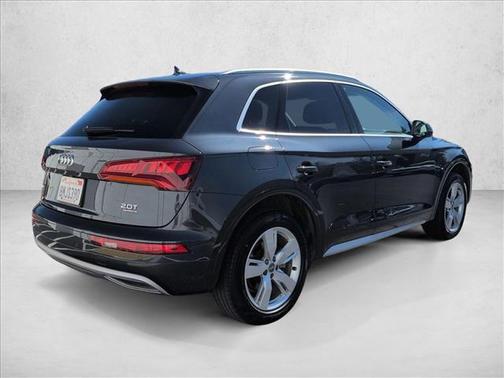 2018 Audi Q5 2.0T Premium Plus