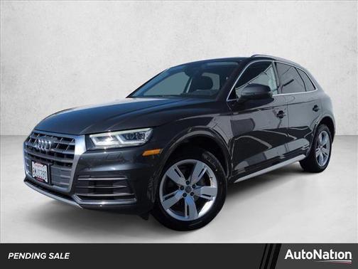 Silver/Gray 2018 Audi Q5 2.0T Premium Plus