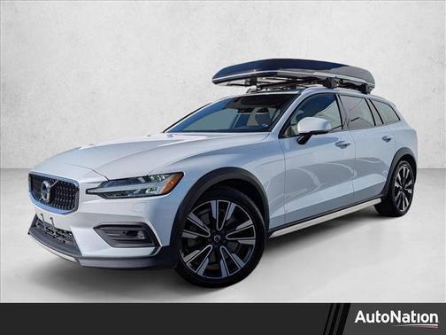 2020 Volvo V60 Cross Country T5