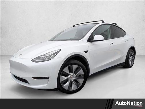 2022 Tesla Model Y Long Range Dual Motor All-Wheel Drive