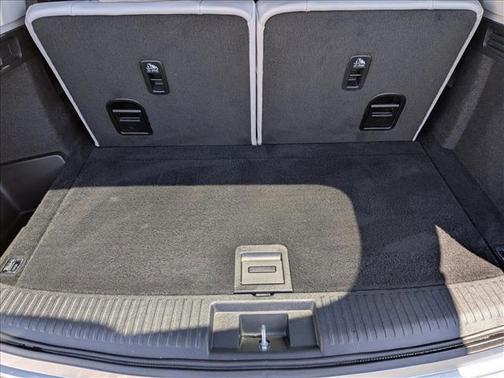 Lunar Silver Metallic 2023 Acura MDX Technology Package
