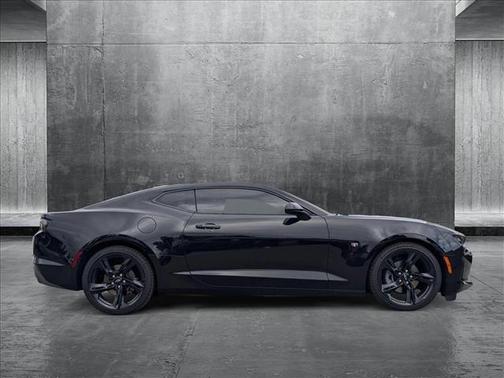 2021 Chevrolet Camaro 2LT