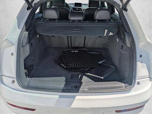 2016 Audi Q3 2.0T Premium Plus