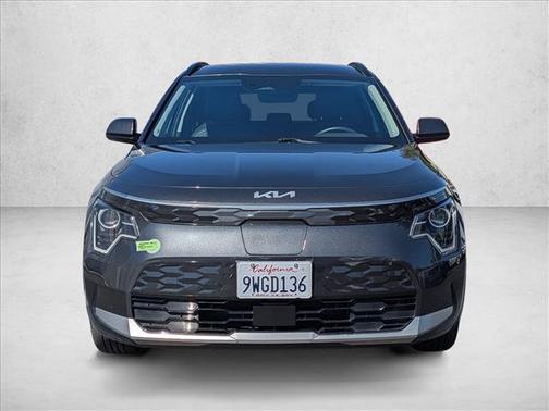 Graphite Gray 2023 Kia Niro EV Wind