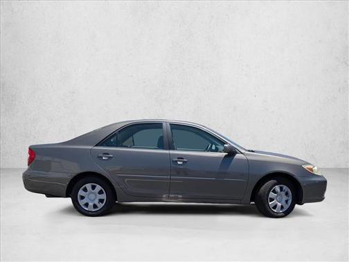Phantom Gray Pearl 2004 Toyota Camry LE