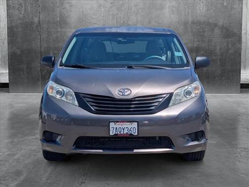 2013 Toyota Sienna SE